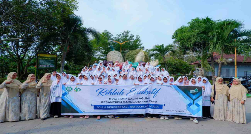 RIHLAH EDUKATIF SMP GALIH AGUNG KUNJUNGI MUSEUM DAN PERPUSTAKAAN DELI SERDANG