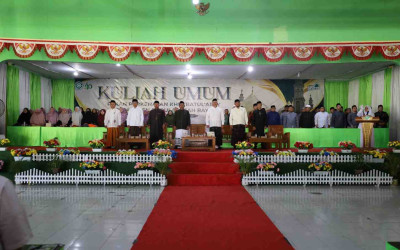 MENGENAL LEBIH DEKAT DUNIA PESANTREN MELALUI KHUTBATUL'ARSY