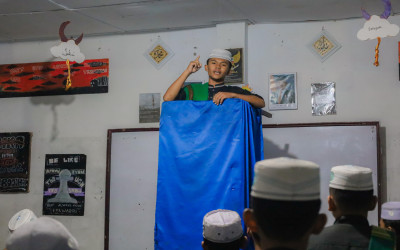 Latihan Pidato Dengan Muhadoroh