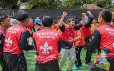 LATIH KEKOMPAKAN, PONDOK GELAR OUTBOUND CALON PENGURUS OPPDA & OPDYGA