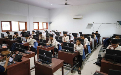 24 SANTRI DAN DYAH CAMABA UNIV. AL-AZHAR MESIR IKUTI UJIAN TAHDID MUSTAWA GELOMBANG II TAHUN 2026