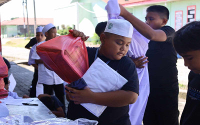 CERITA BARU DI SETIAP HALAMAN