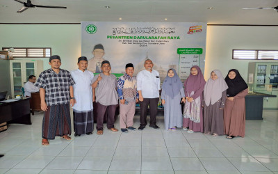 Mengabdi Untuk Ummat, Pimpinan Hantarkan Dyah Pengabdian ke Riau